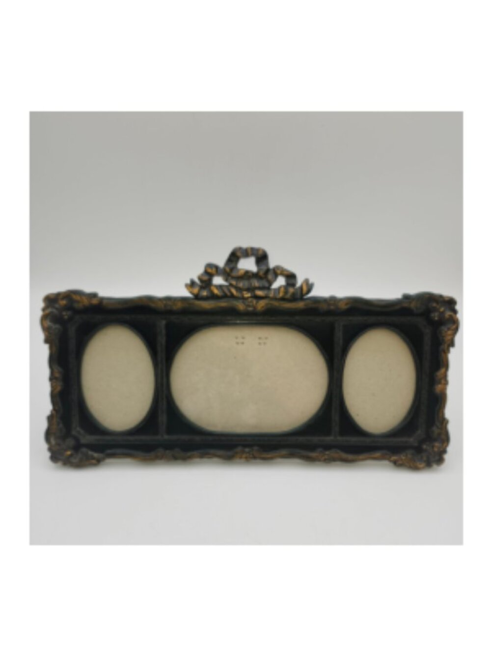 Vintage Baroque ribbion crest Triple Photo Frame picture wood long table